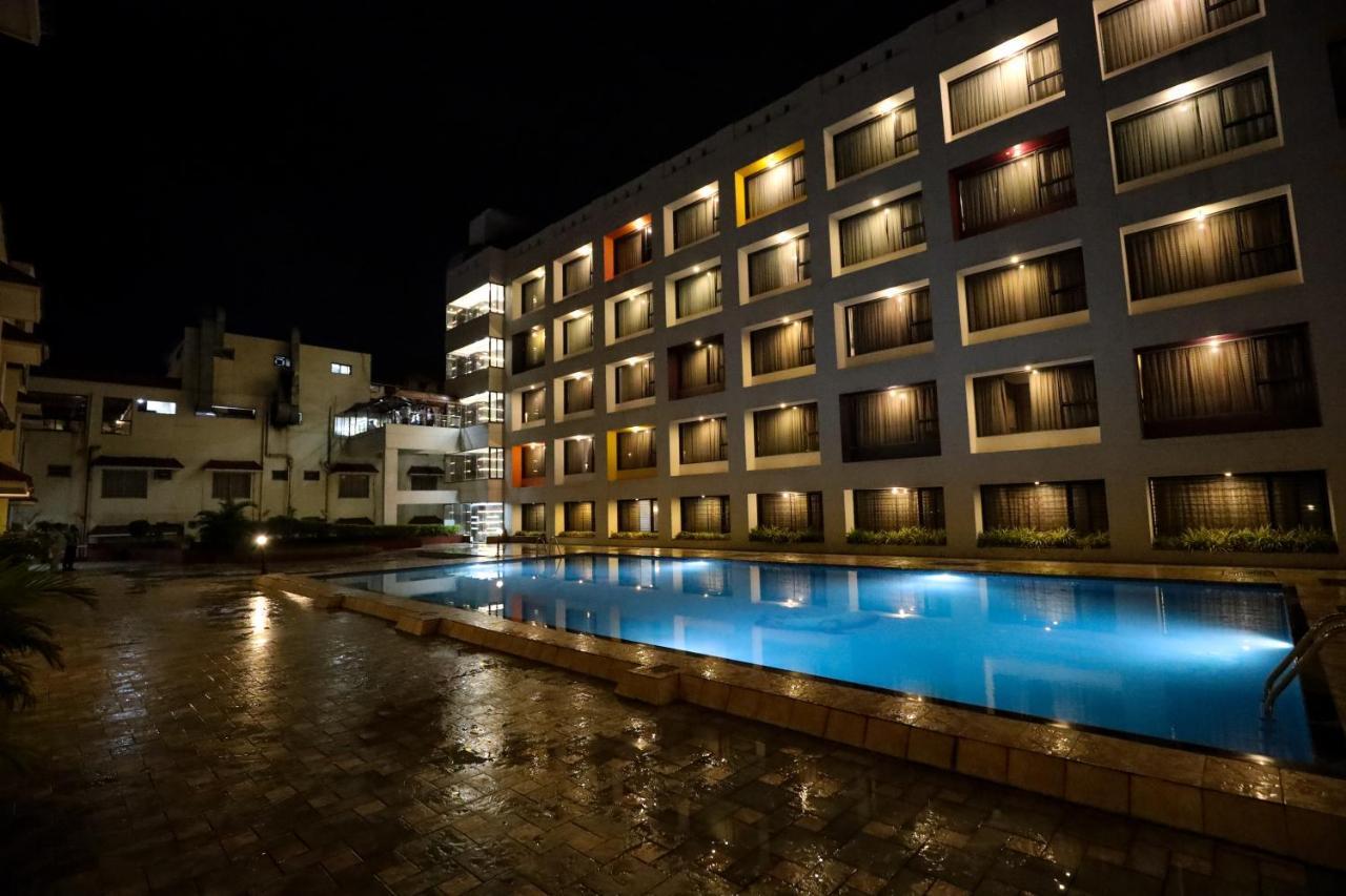 Hotel Atithi, Aurangabad Exterior foto